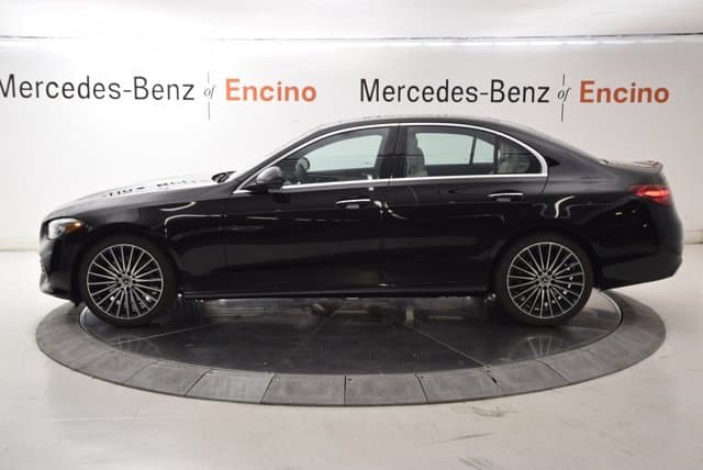 2026 Mercedes-Benz C-Class photo 4