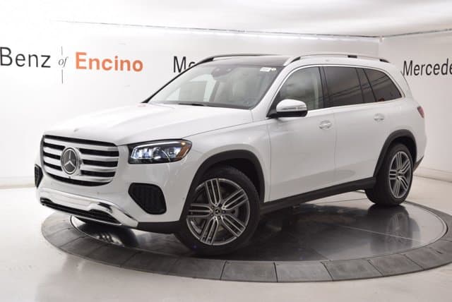 2026 Mercedes-Benz GLS photo 3