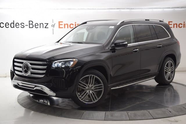 2026 Mercedes-Benz GLS photo 3