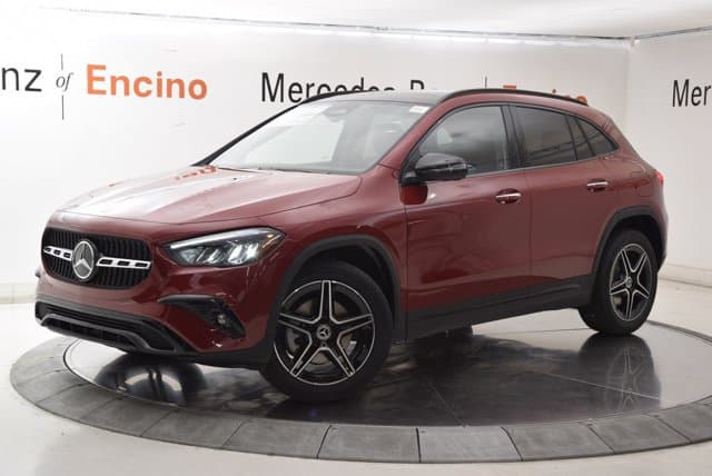 2026 Mercedes-Benz GLA photo 3