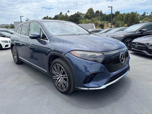 2023 Mercedes-Benz EQS photo 4