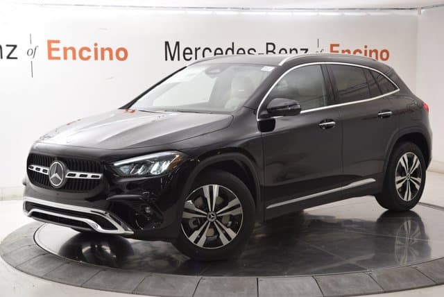 2026 Mercedes-Benz GLA photo 3