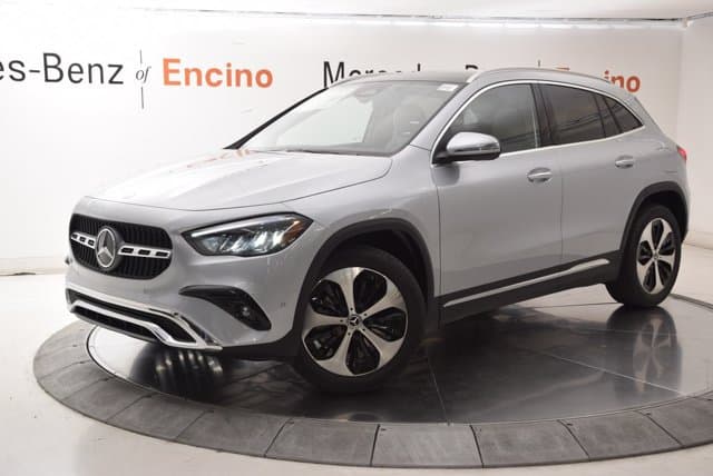2026 Mercedes-Benz GLA photo 3