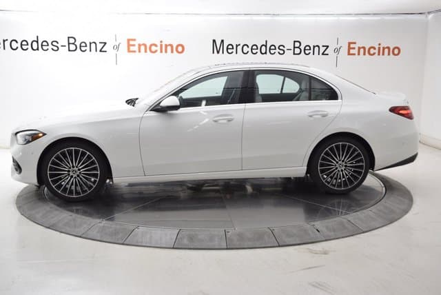 2026 Mercedes-Benz C-Class photo 4