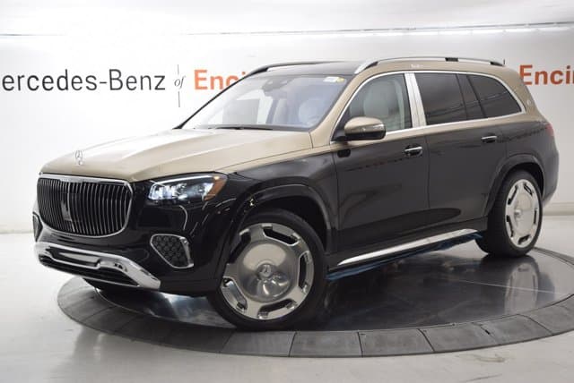 2026 Mercedes-Benz GLS photo 3