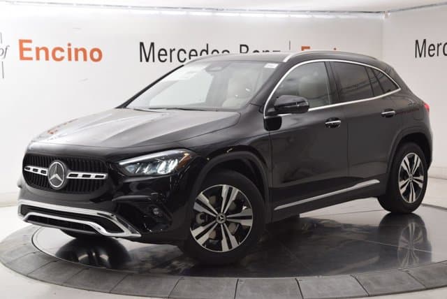 2026 Mercedes-Benz GLA photo 3
