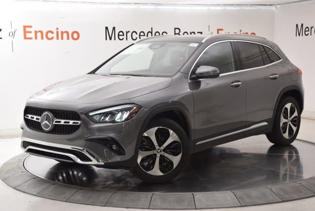 2026 Mercedes-Benz GLA photo 3