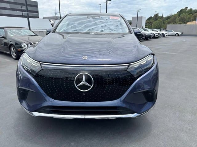 2023 Mercedes-Benz EQS photo 3