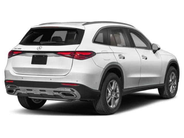 2026 Mercedes-Benz GLC photo 3