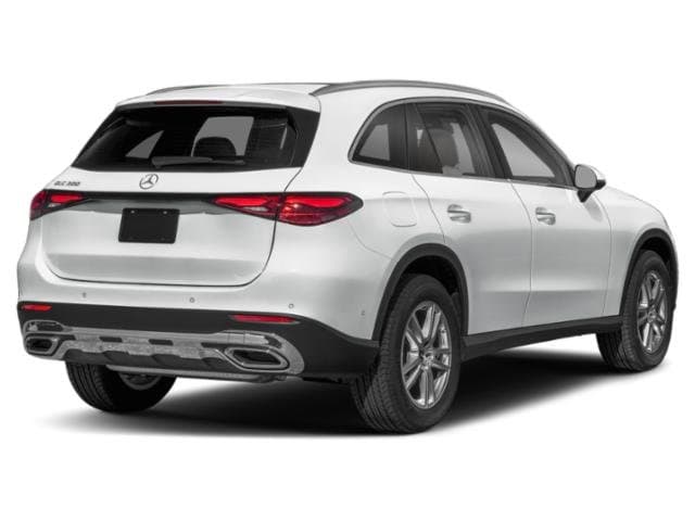 2026 Mercedes-Benz GLC photo 3