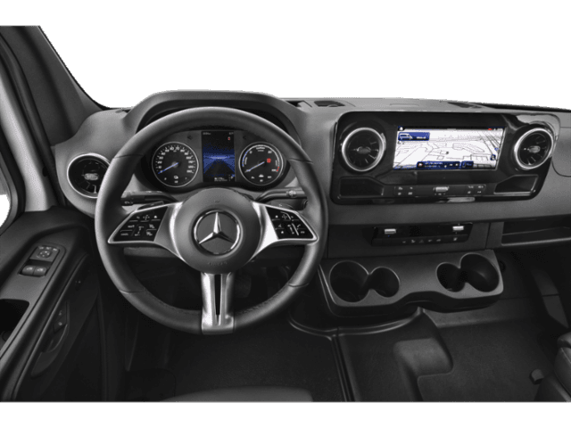 2025 Mercedes-Benz Cargo photo 4