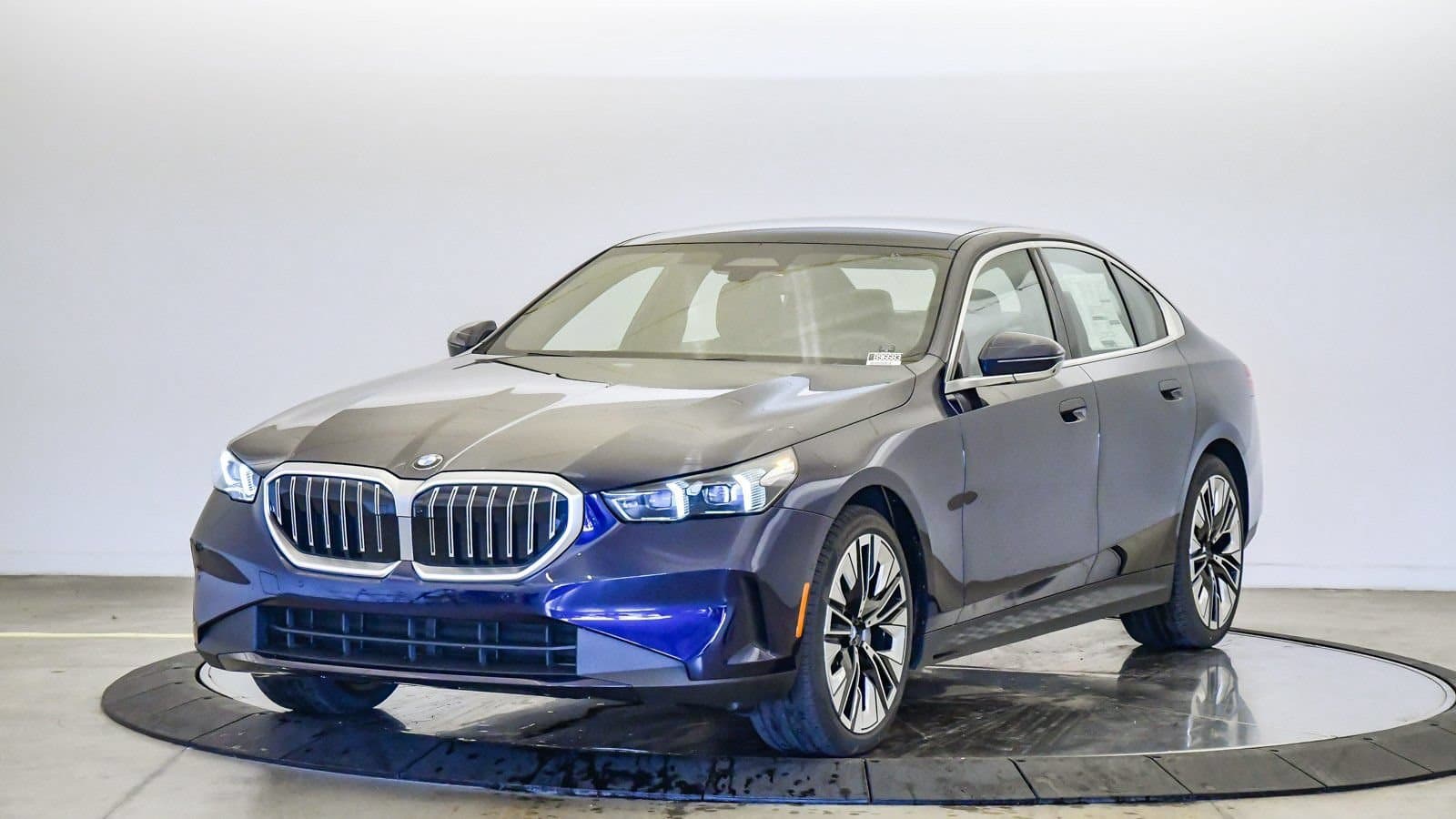 2026 BMW 5