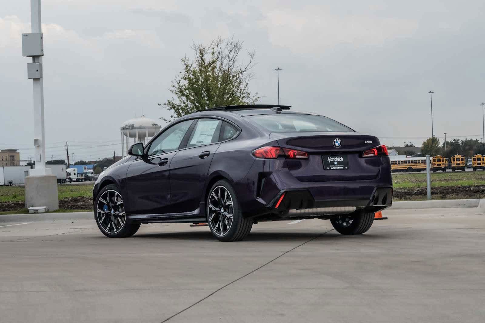 2026 BMW 2