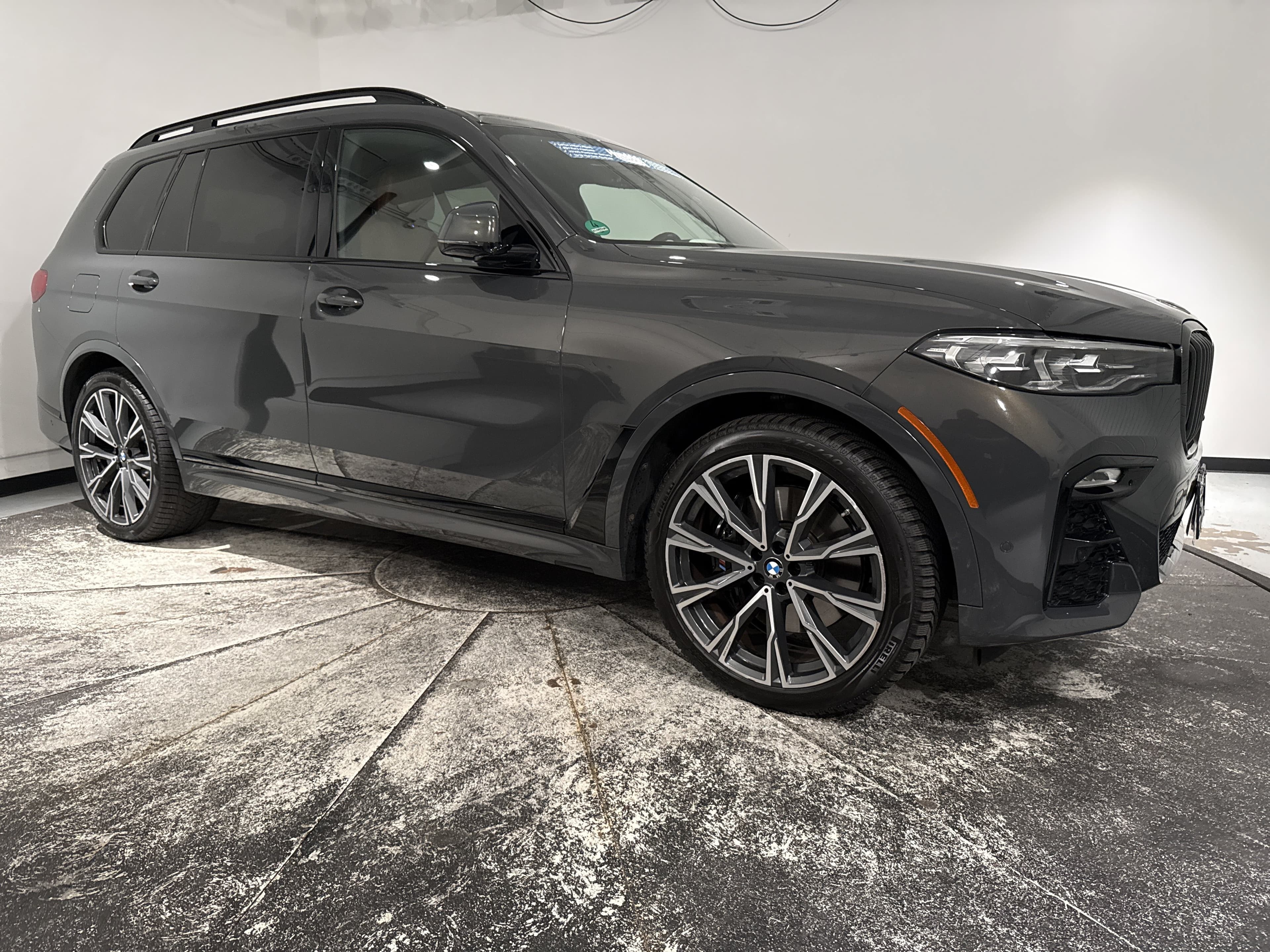 2022 BMW X7