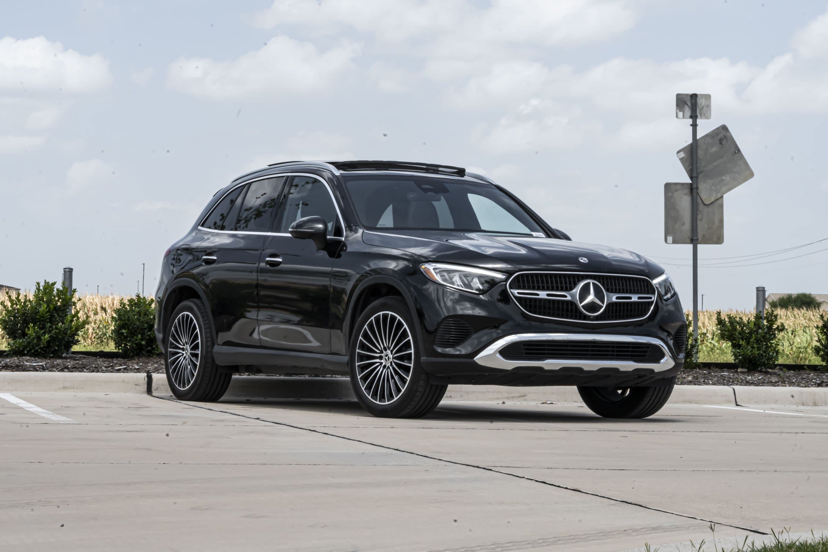 2025 Mercedes-Benz GLC