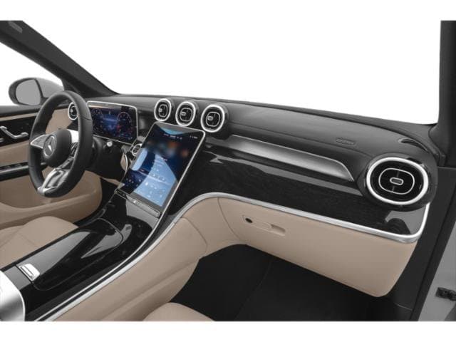 2026 Mercedes-Benz GLC