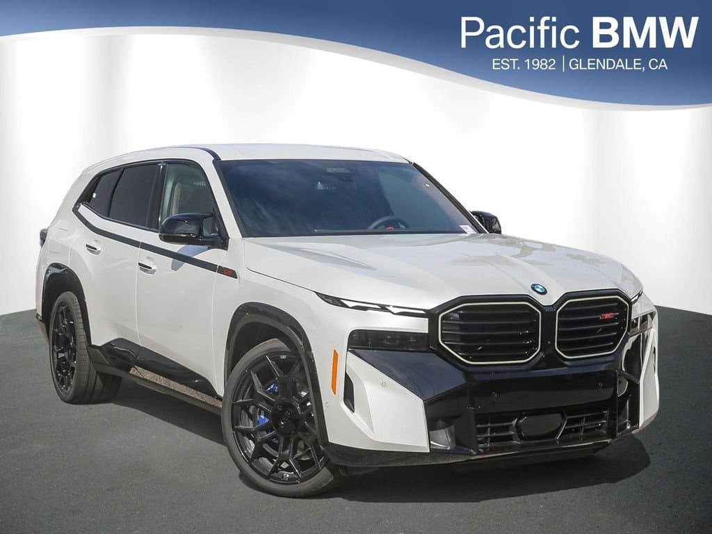 2026 BMW XM