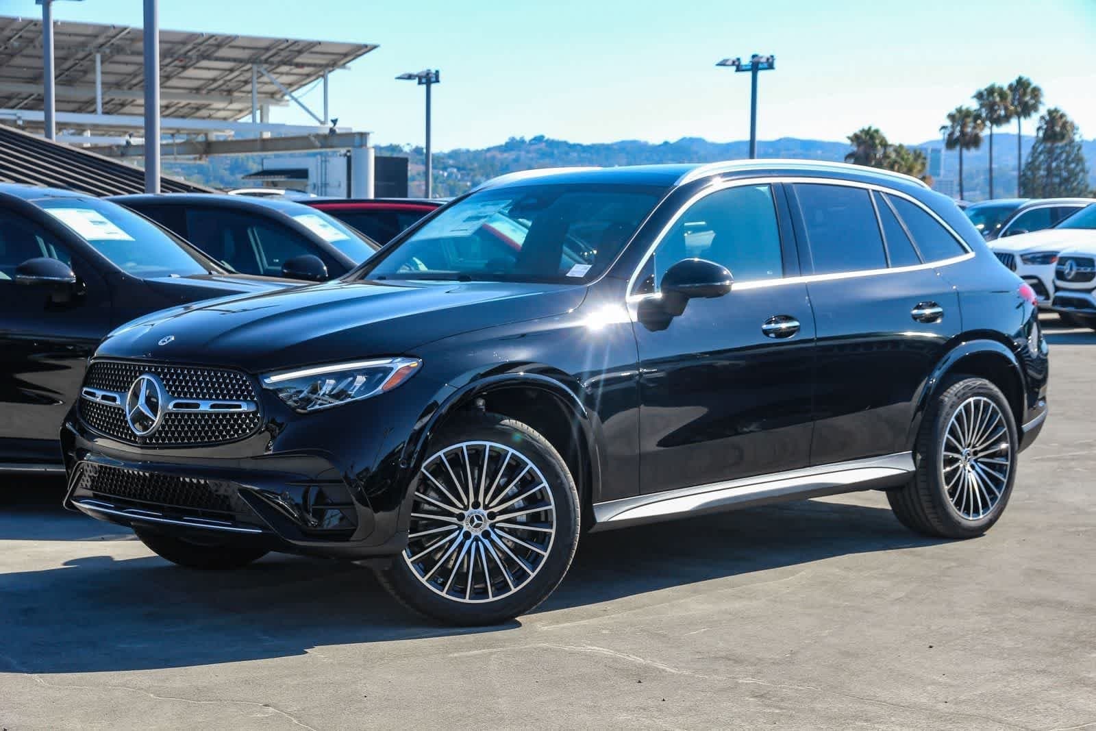 2026 Mercedes-Benz GLC