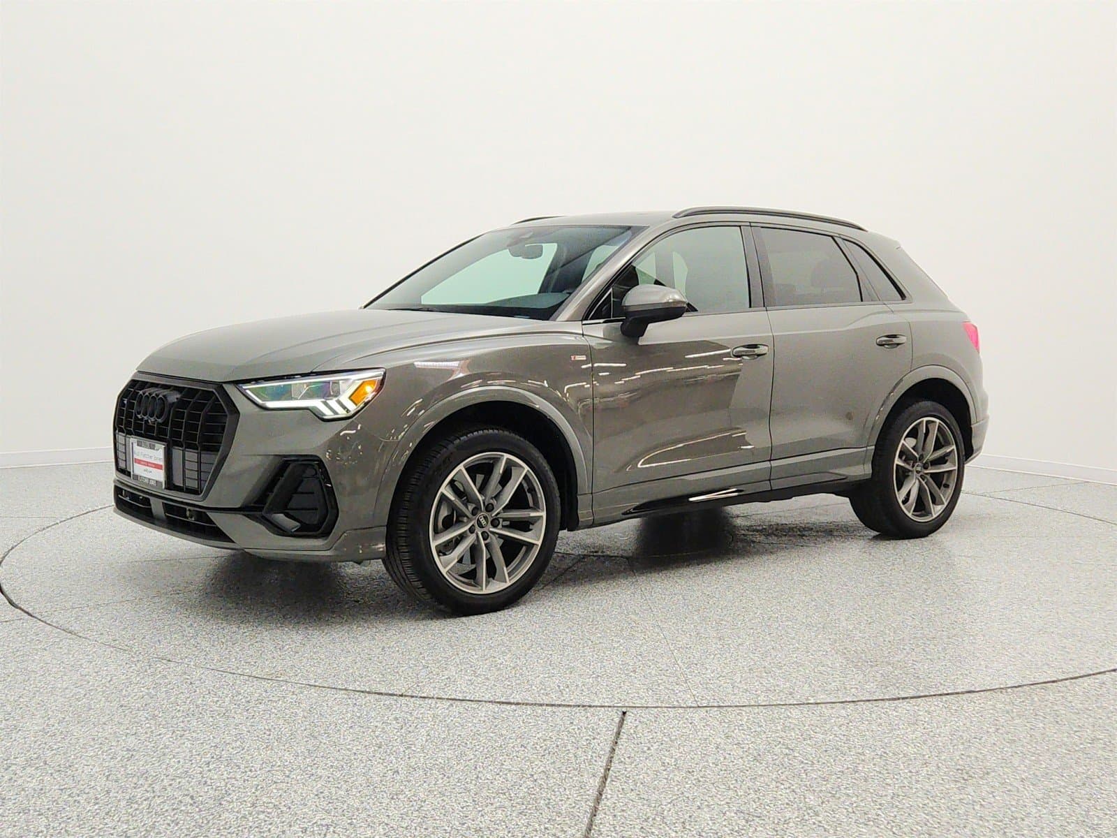 2022 Audi Q3