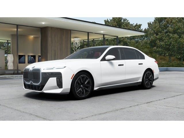2026 BMW 740i