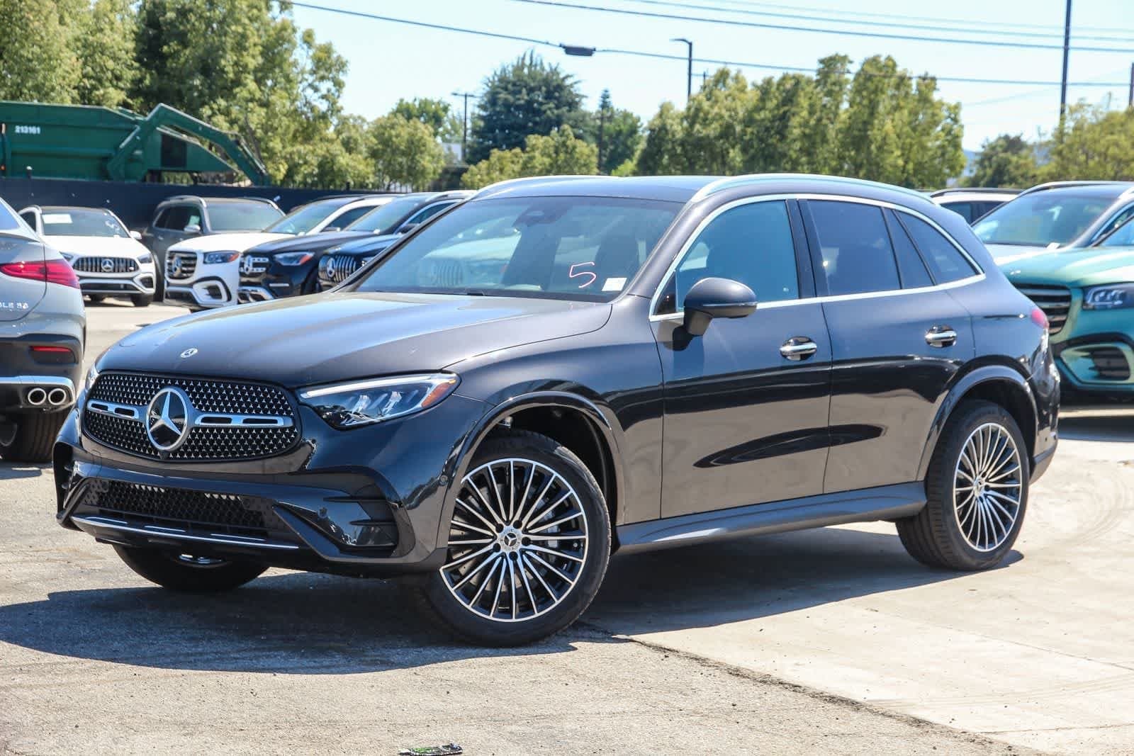2026 Mercedes-Benz GLC
