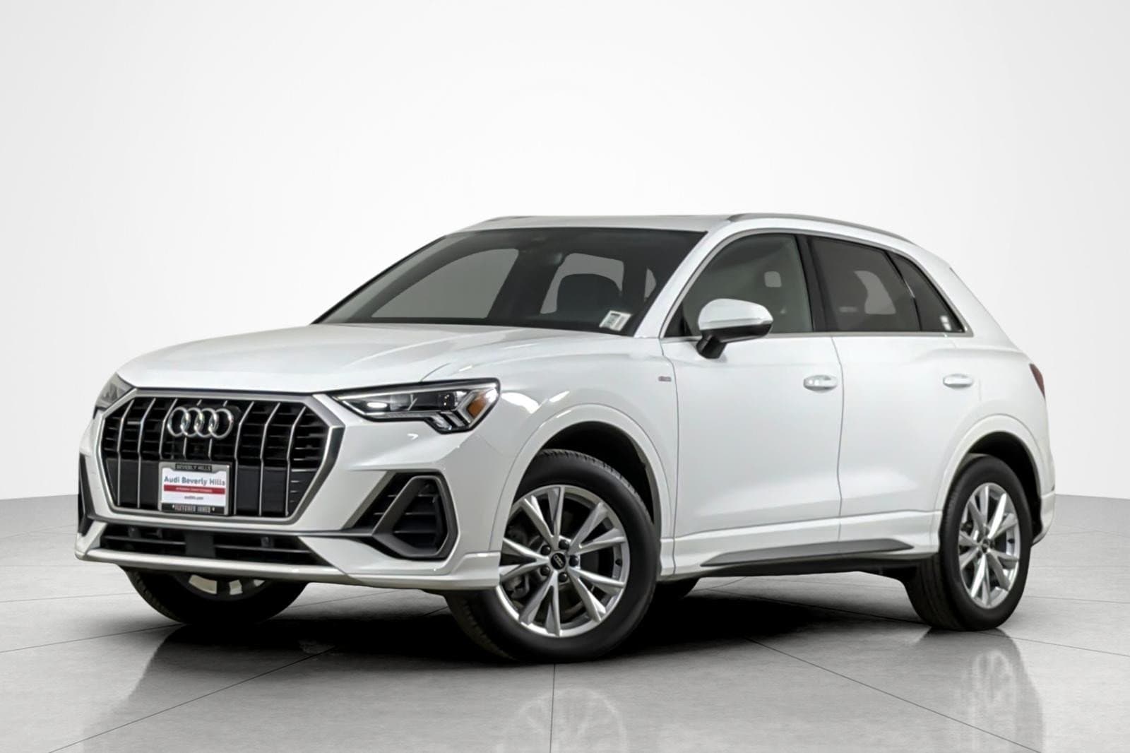 2023 Audi Q3