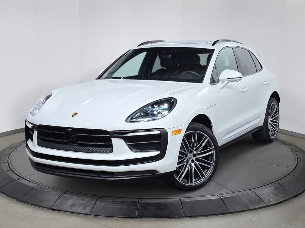 2025 Porsche Macan