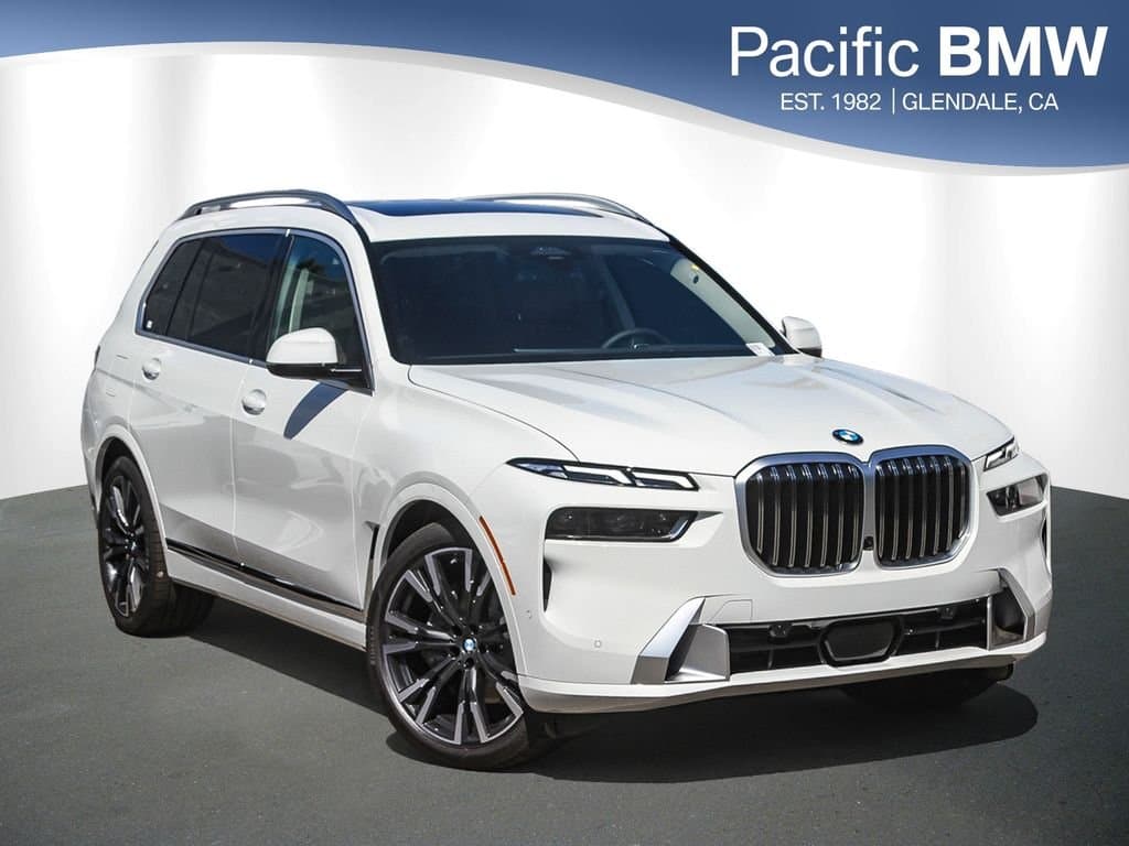 2027 BMW X7