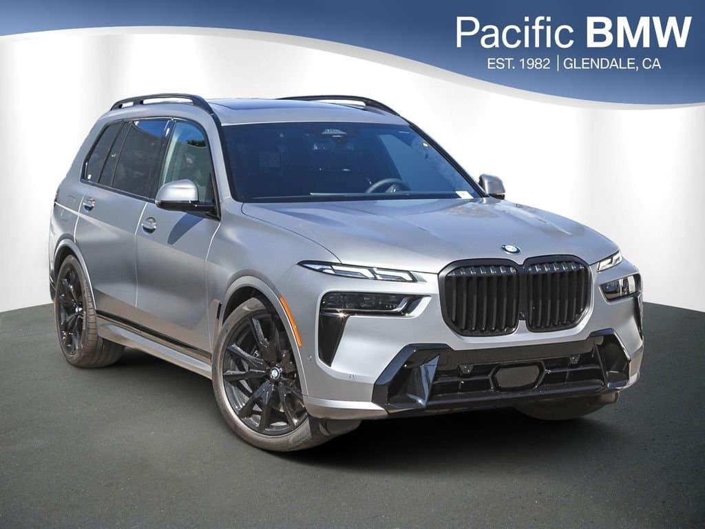 2027 BMW X7