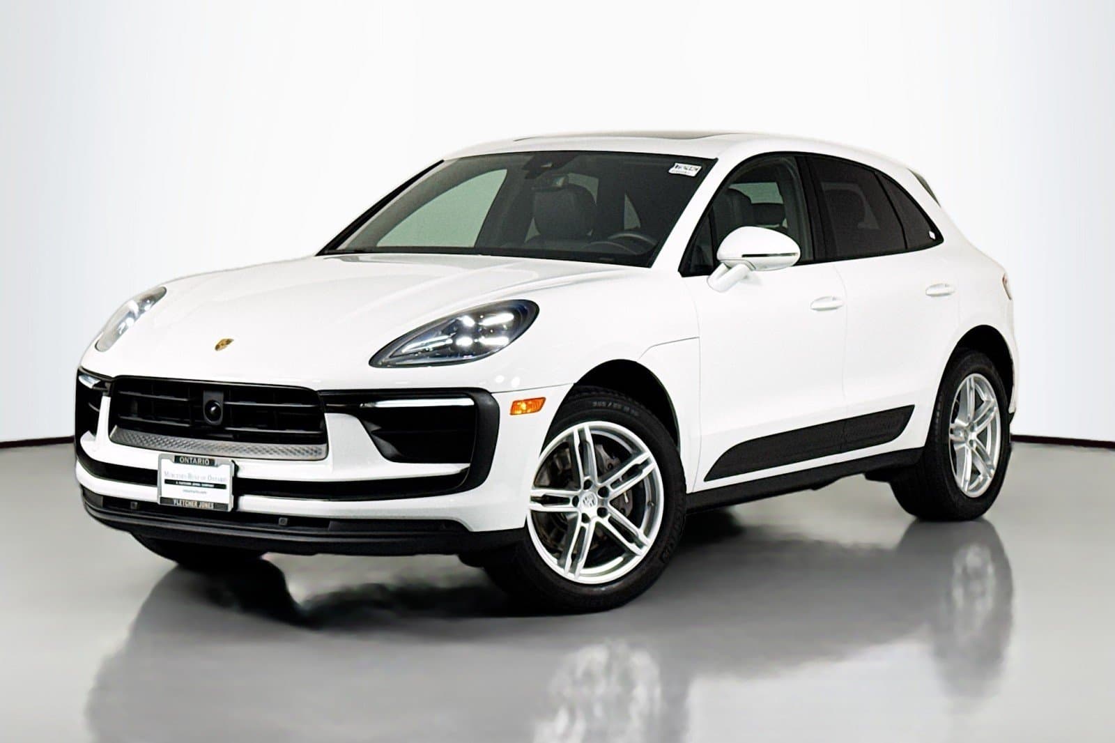 2023 Porsche Macan