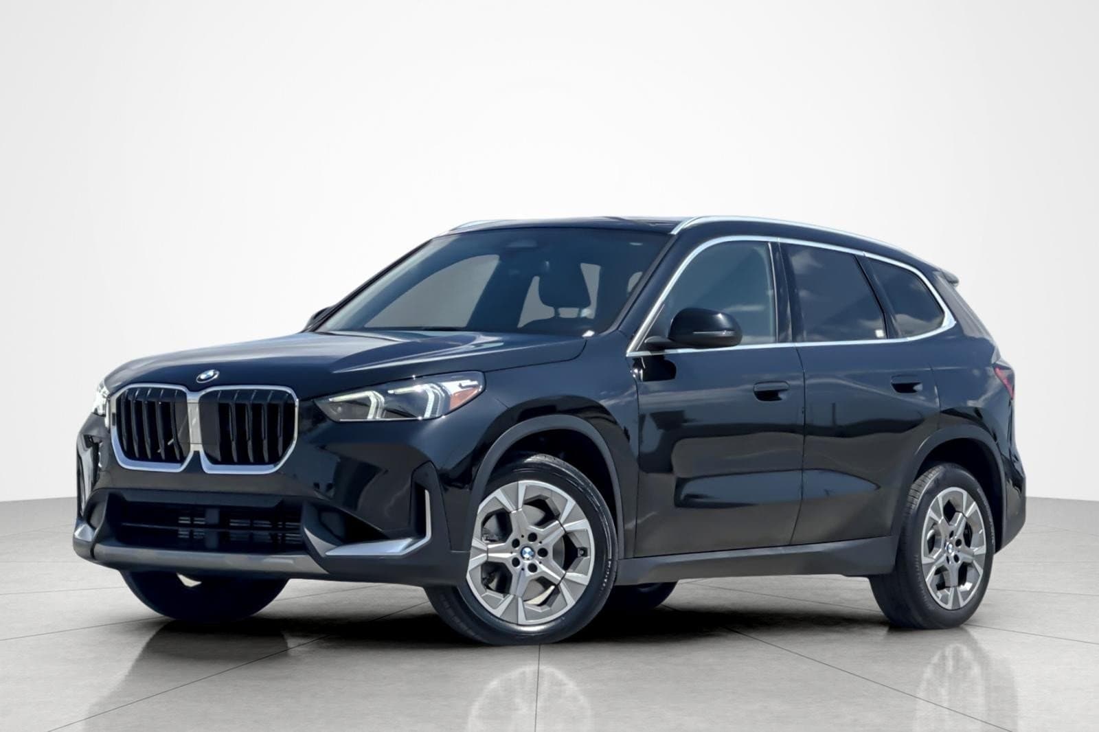 2023 BMW X1