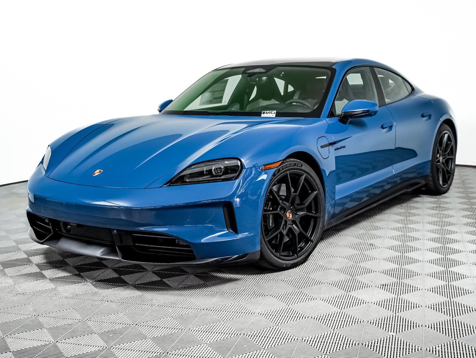 2026 Porsche Taycan
