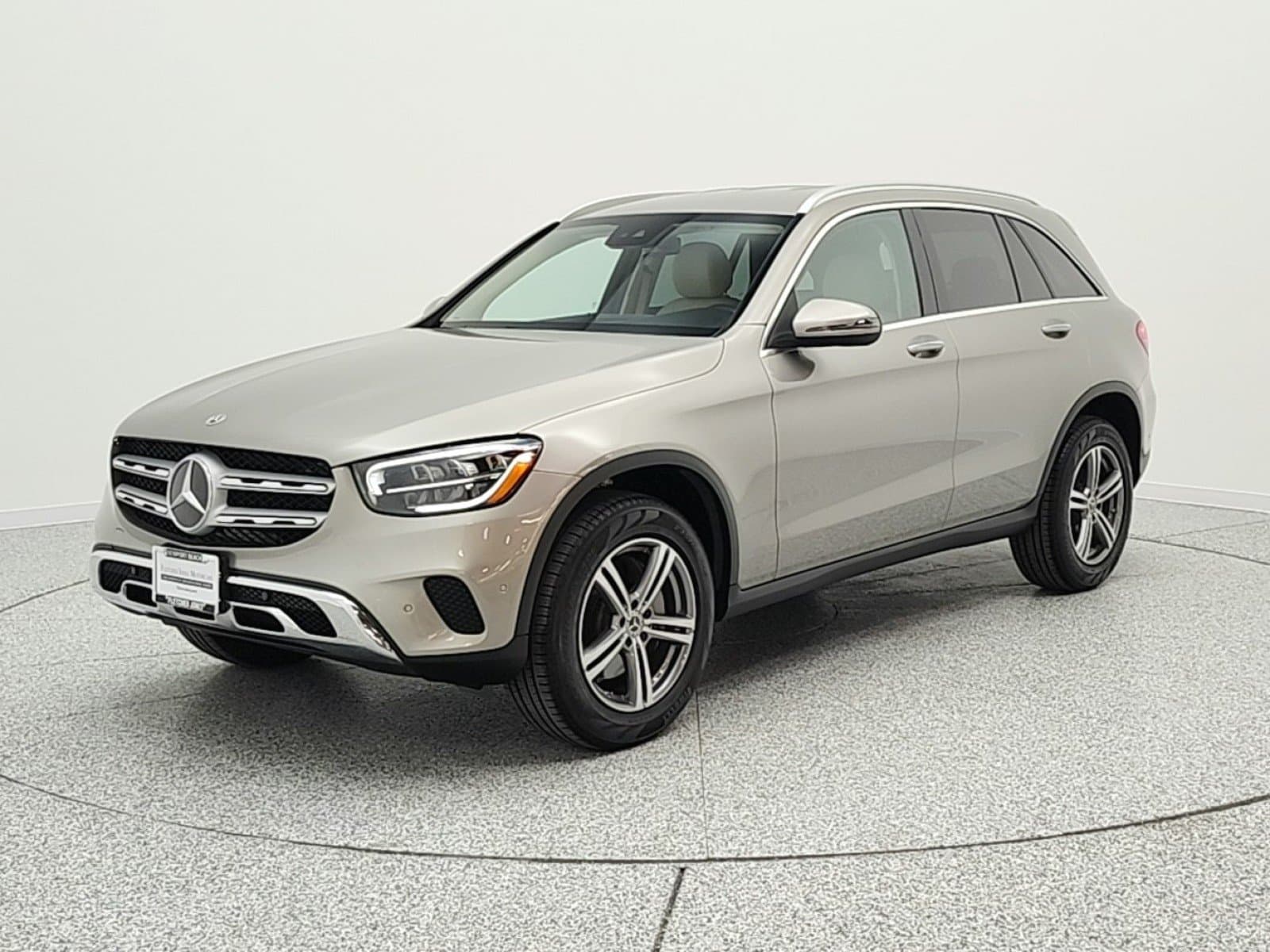 2022 Mercedes-Benz GLC