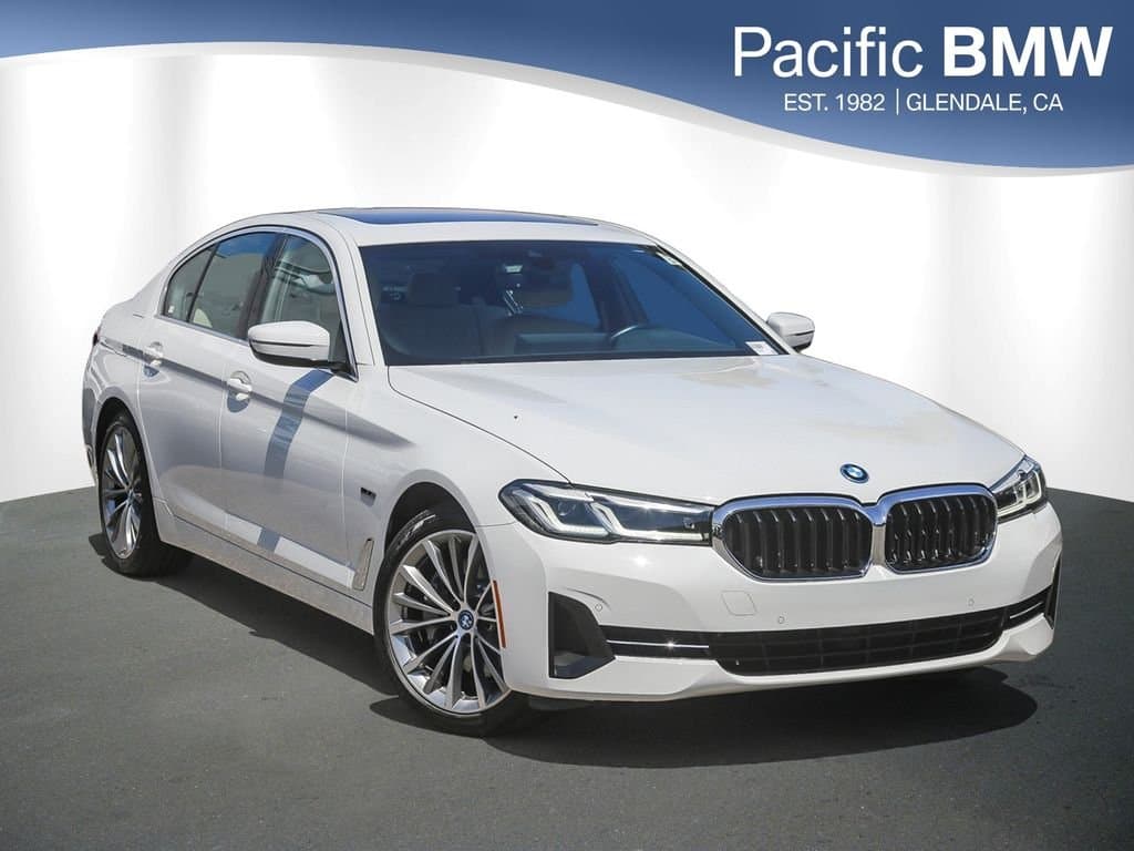 2023 BMW 5