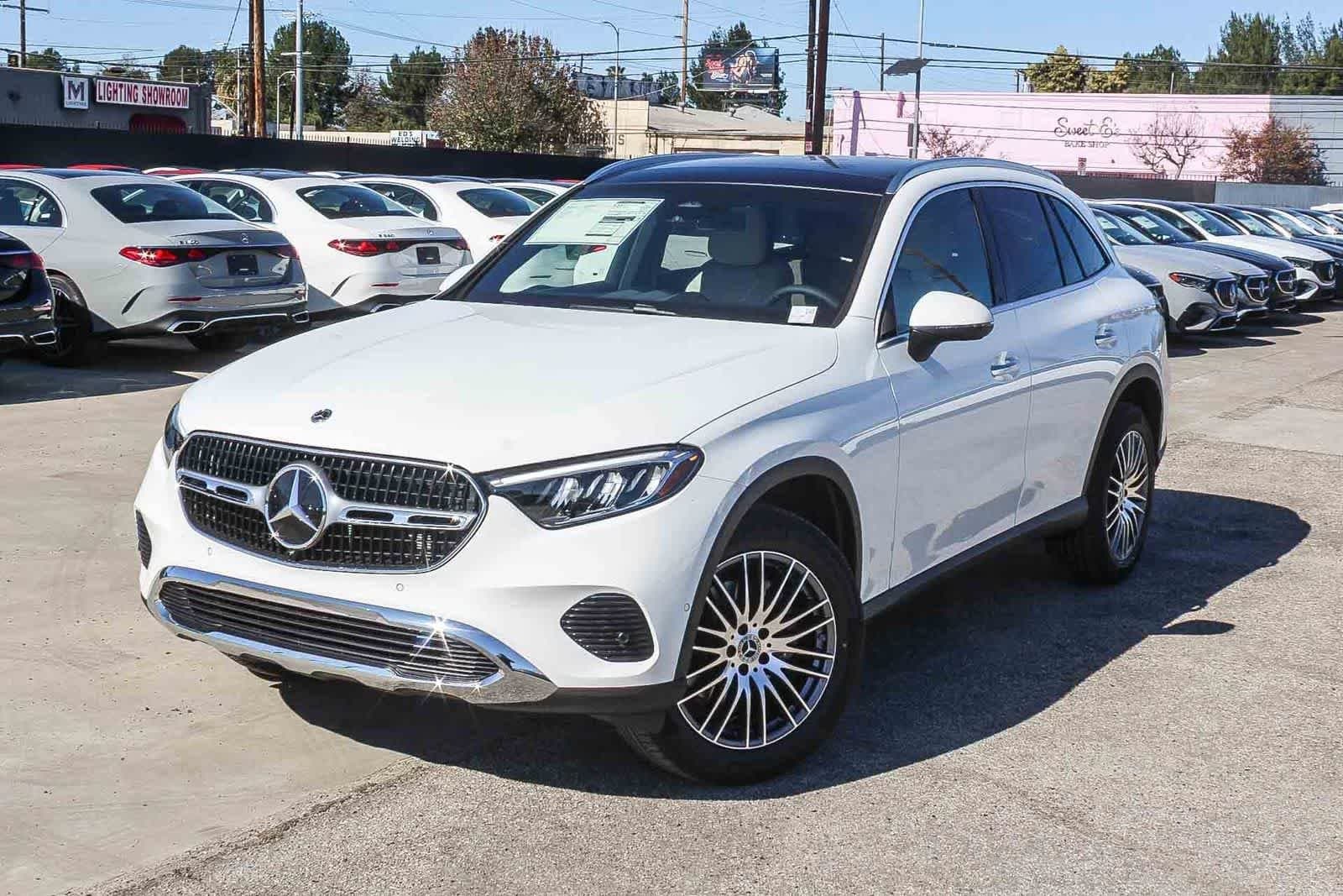 2026 Mercedes-Benz GLC