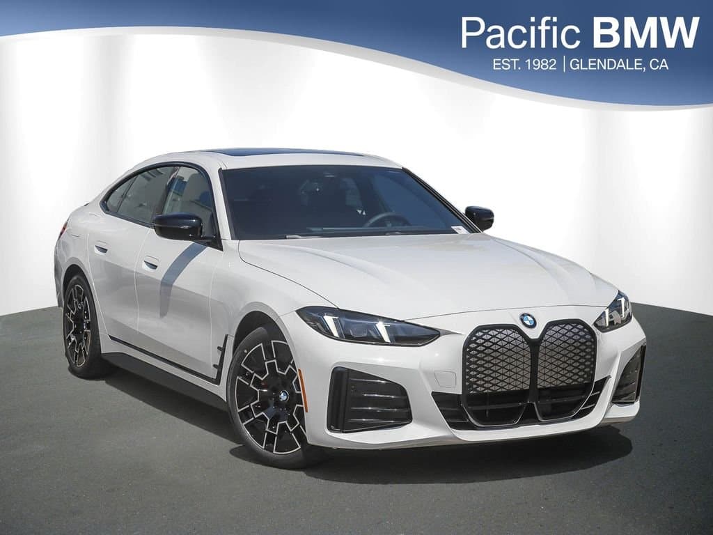 2026 BMW i4