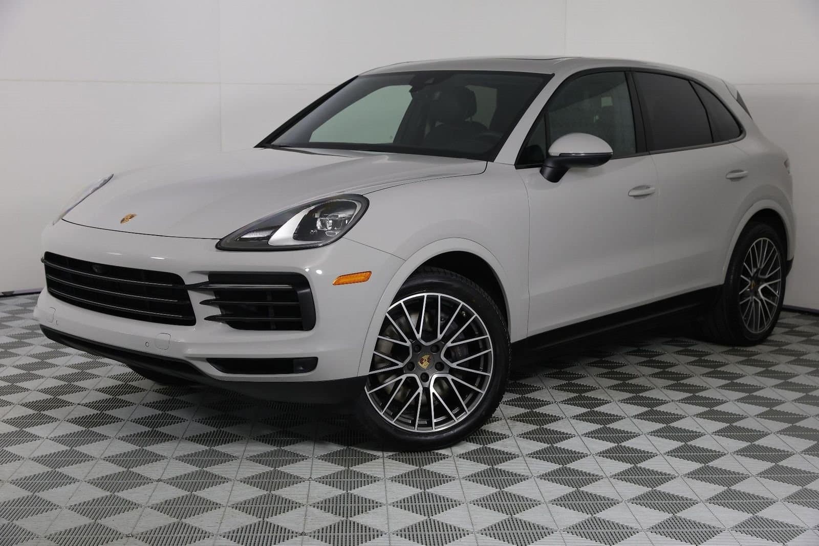 2023 Porsche Cayenne