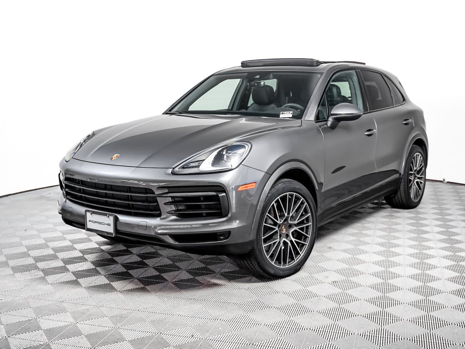 2023 Porsche Cayenne